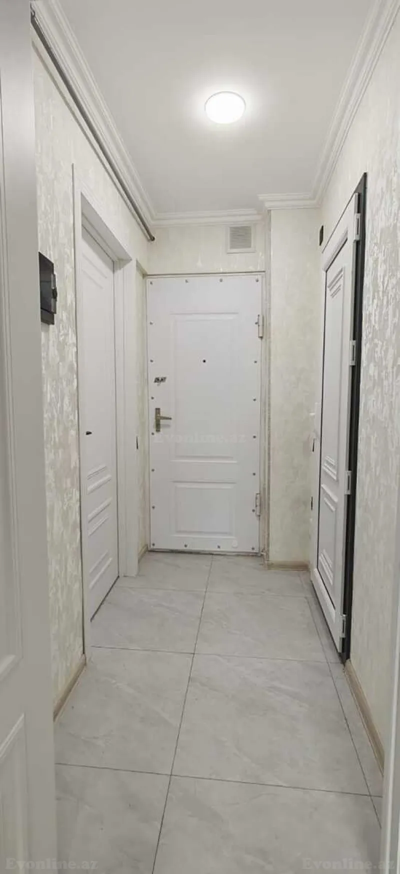 Satılır 2 otaqlı Mənzil Köhnə tikili 35 m² Xalqlar Dostluğu m. - şəkil 3