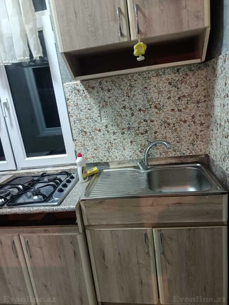Kirayə verilir 2 otaqlı Mənzil Köhnə tikili 30 m² 4-cü mikrorayon - şəkil 5