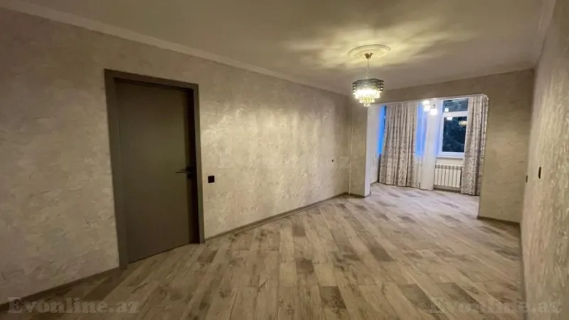 Satılır 2 otaqlı Mənzil Köhnə tikili 55 m² 8-ci kilometr