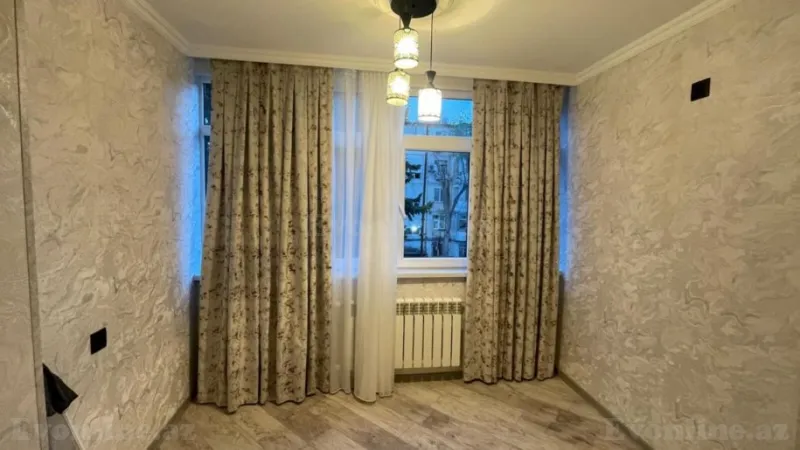 Satılır 2 otaqlı Mənzil Köhnə tikili 55 m² 8-ci kilometr - şəkil 3