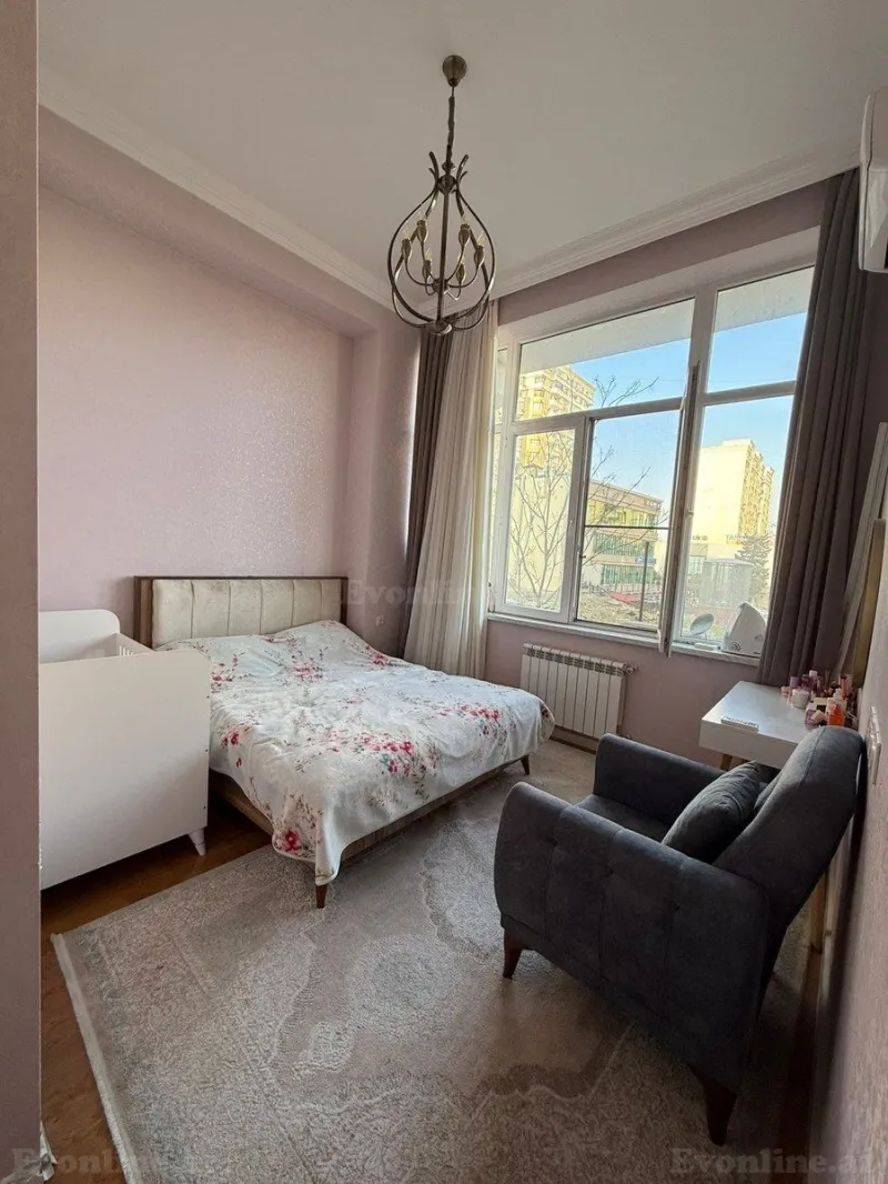Satılır 3 otaqlı Mənzil Yeni tikili 106 m² Memar Əcəmi m. - şəkil 8