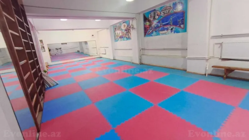 Kirayə verilir Obyekt 135 m² Əhmədli