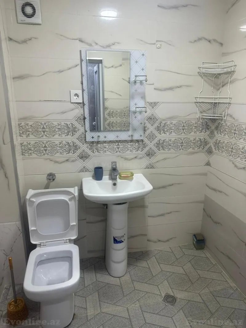 Kirayə verilir 3 otaqlı Mənzil Köhnə tikili 70 m² Qara Qarayev m. - şəkil 8