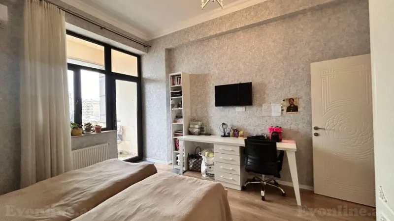 Satılır 2 otaqlı Mənzil Yeni tikili 75 m² 28 May m. - şəkil 12
