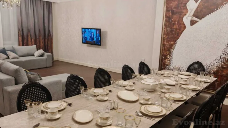 Satılır 4 otaqlı Mənzil Yeni tikili 310 m² Nizami m. - şəkil 2