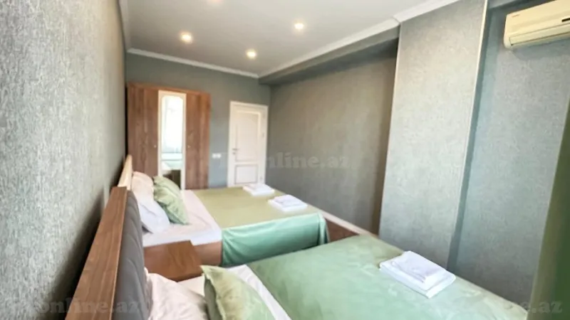 Satılır 4 otaqlı Mənzil Yeni tikili 310 m² Nizami m. - şəkil 8