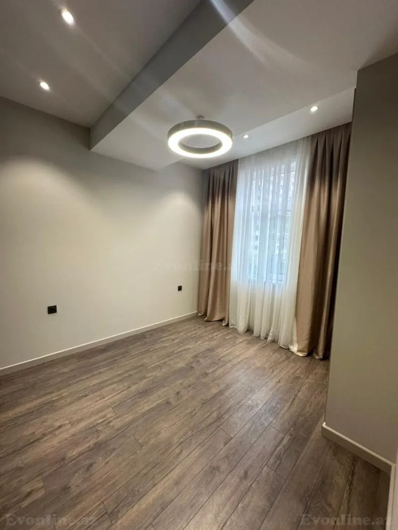 Satılır 3 otaqlı Mənzil Yeni tikili 74 m² Qara Qarayev m. - şəkil 12