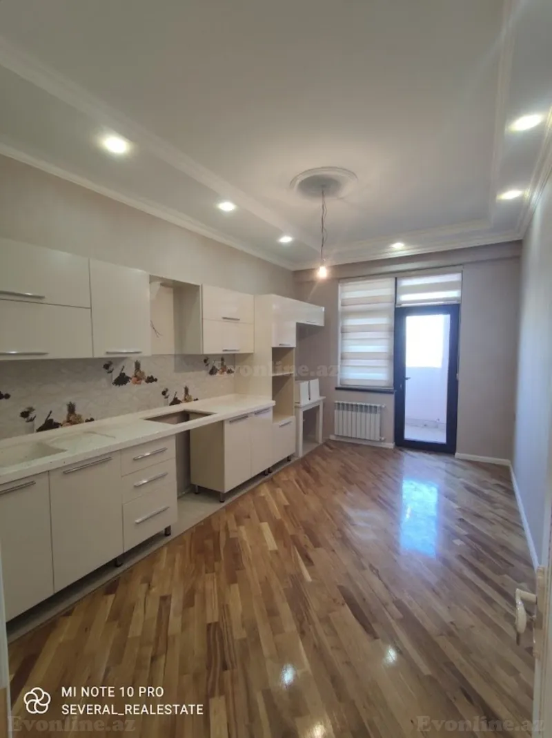 Satılır 3 otaqlı Mənzil Yeni tikili 122 m² Memar Əcəmi m. - şəkil 18