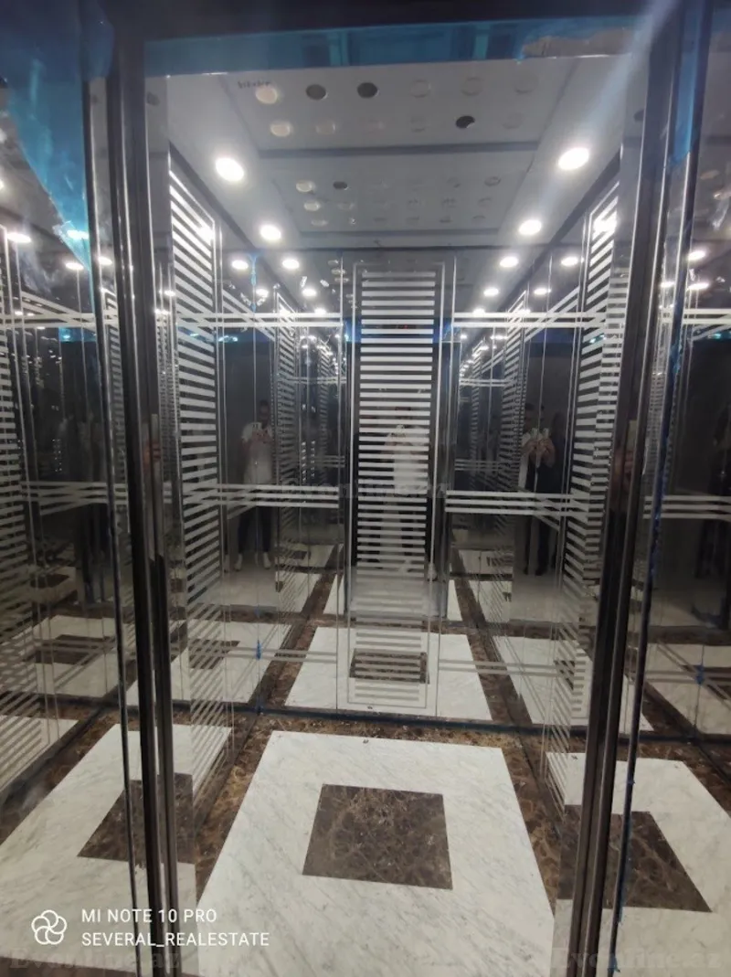 Satılır 3 otaqlı Mənzil Yeni tikili 122 m² Memar Əcəmi m. - şəkil 24