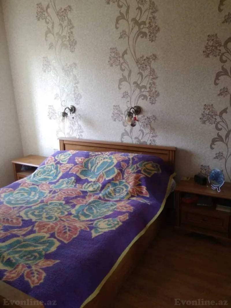 Kirayə verilir 2 otaqlı Mənzil Köhnə tikili 73 m² Sahil m. - şəkil 2