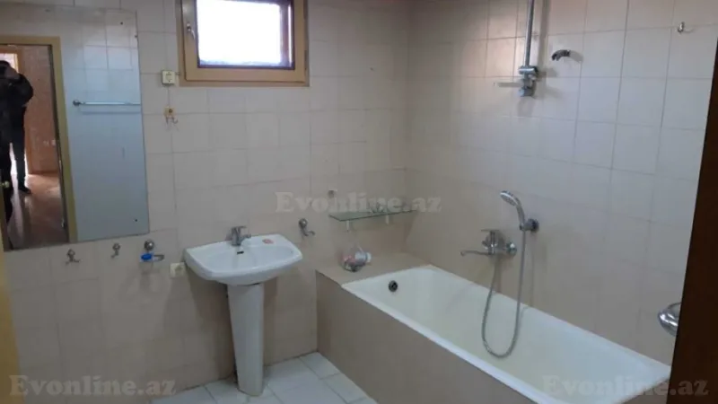 Satılır 2 otaqlı Mənzil Köhnə tikili 85 m² Elmlər Akademiyası m. - şəkil 9