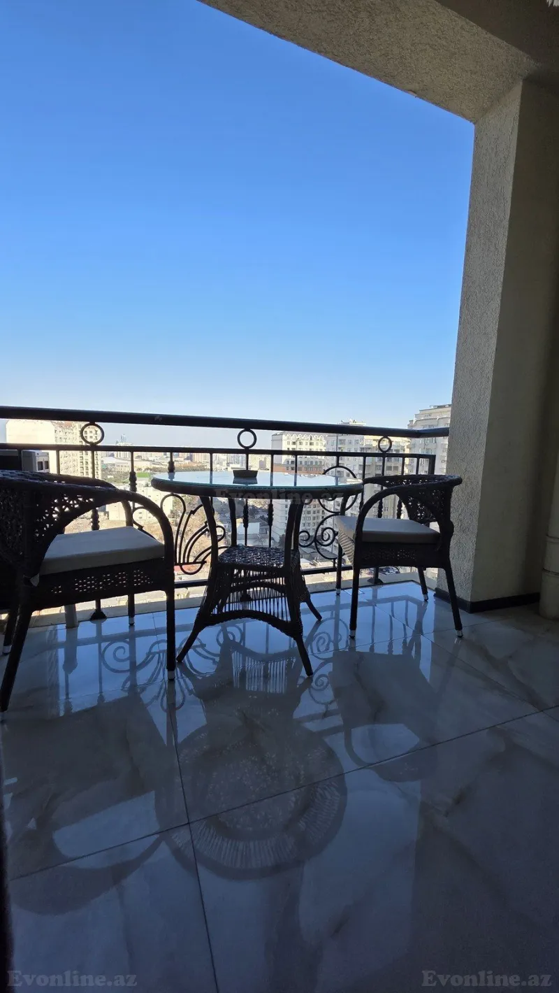 Satılır 3 otaqlı Mənzil Yeni tikili 145 m² 28 May m. - şəkil 3