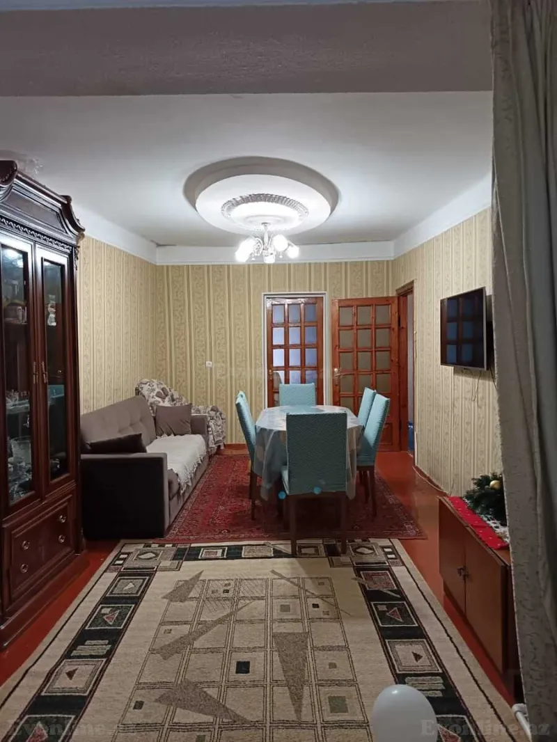 Satılır 3 otaqlı Mənzil Köhnə tikili 80 m² Yasamal - şəkil 2