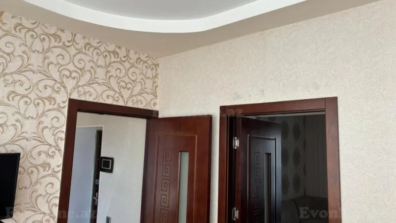 Kirayə verilir 3 otaqlı Mənzil Köhnə tikili 80 m² Sahil m. - şəkil 4