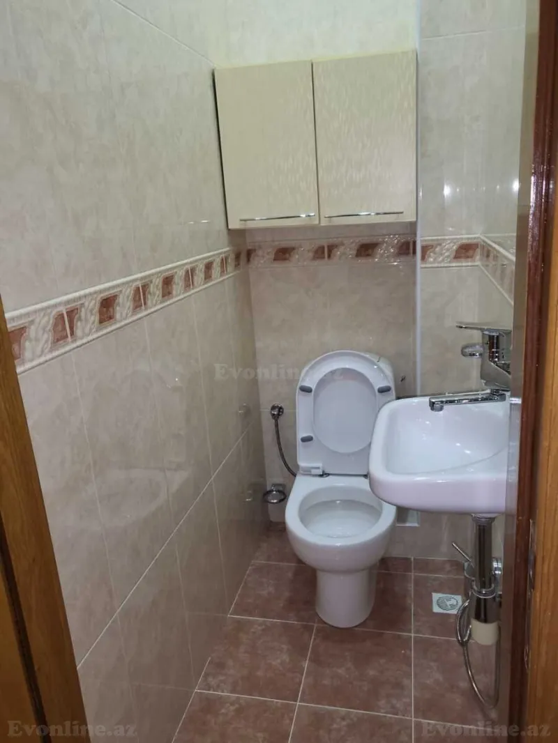 Satılır 3 otaqlı Mənzil Köhnə tikili 90 m² 28 May m. - şəkil 12