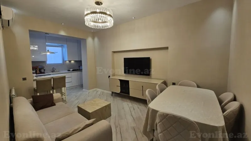 Satılır 3 otaqlı Mənzil Köhnə tikili 79 m² 9-cu mikrorayon