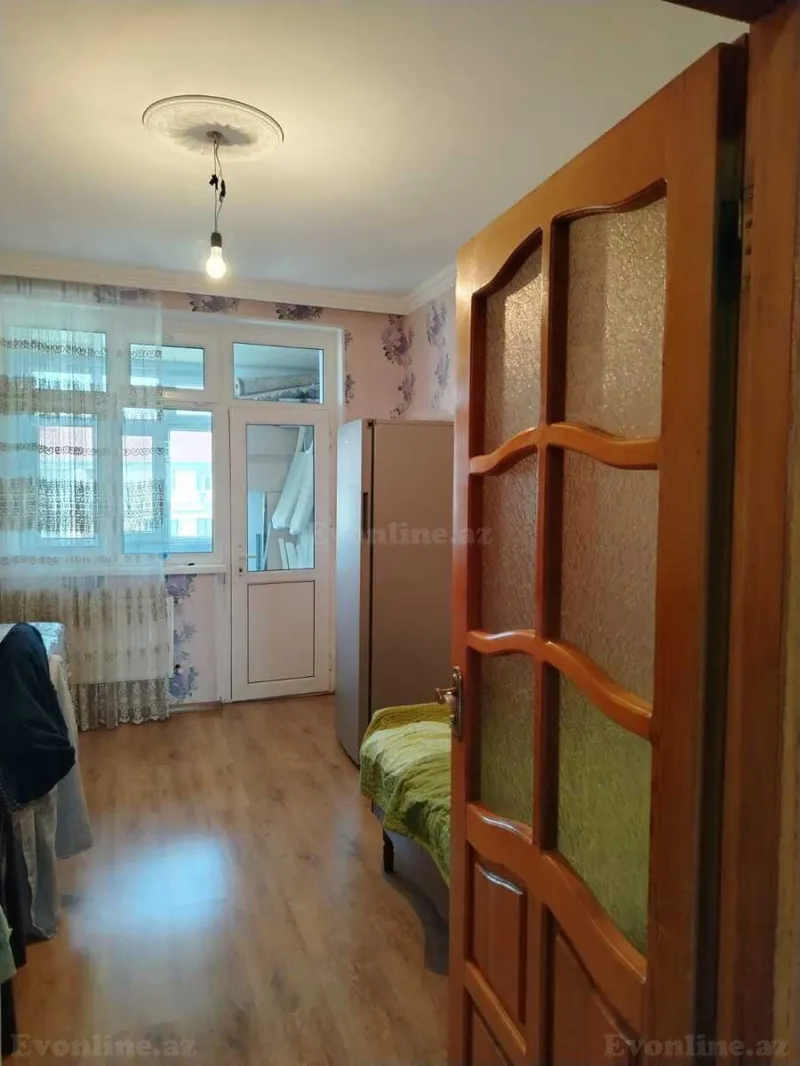 Satılır 4 otaqlı Mənzil Köhnə tikili 95 m² Sumqayıt - şəkil 3