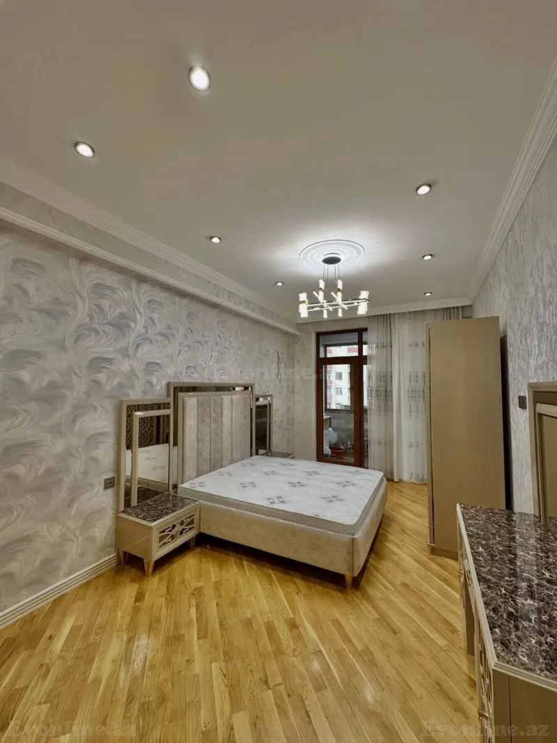 Satılır 4 otaqlı Mənzil Yeni tikili 150 m² Nəriman Nərimanov m. - şəkil 5