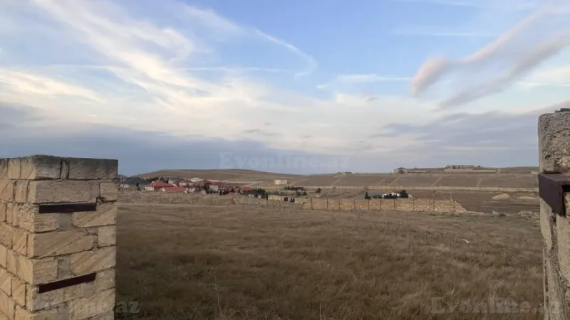 Satılır Torpaq 6 sot Novxanı