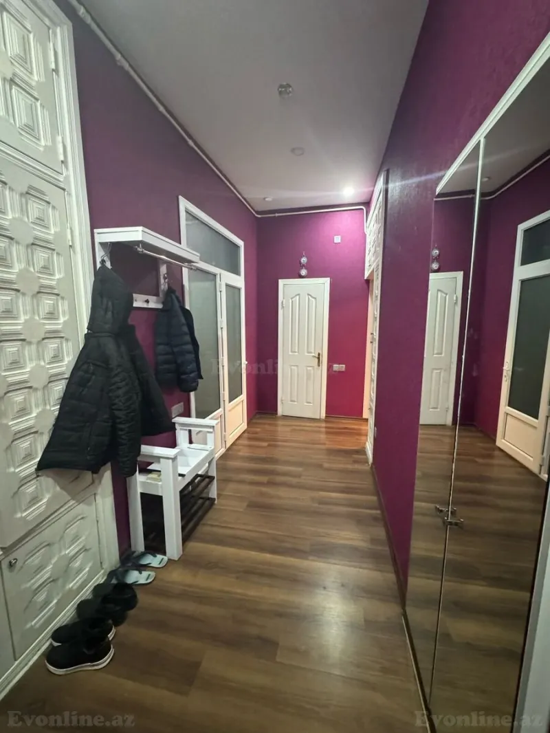 Satılır 2 otaqlı Mənzil Köhnə tikili 90 m² İçərişəhər m. - şəkil 5