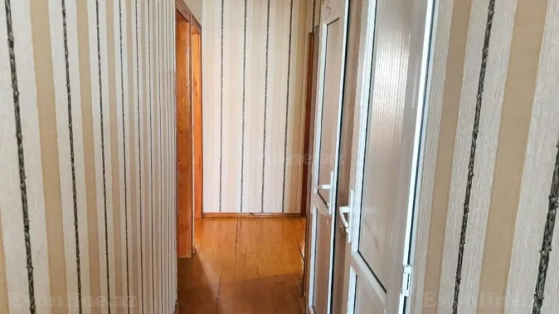 Satılır 4 otaqlı Mənzil Köhnə tikili 100 m² Yasamal r. - şəkil 13