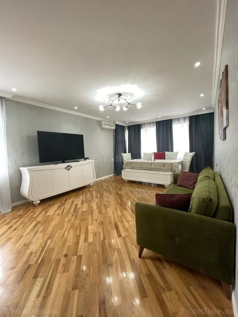 Satılır 3 otaqlı Mənzil Yeni tikili 120 m² İçərişəhər m.