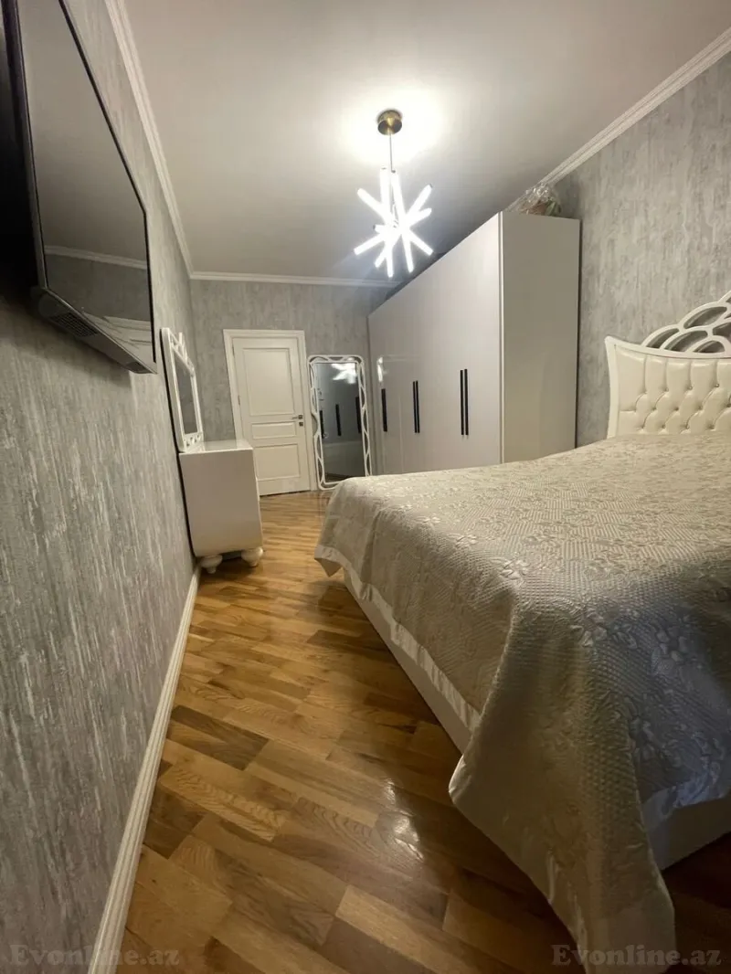 Satılır 3 otaqlı Mənzil Yeni tikili 120 m² İçərişəhər m. - şəkil 6