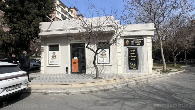 Bakı, Binəqədi r., Azadlıq prospekti m., 7-ci mikrorayonda obyekt satılır