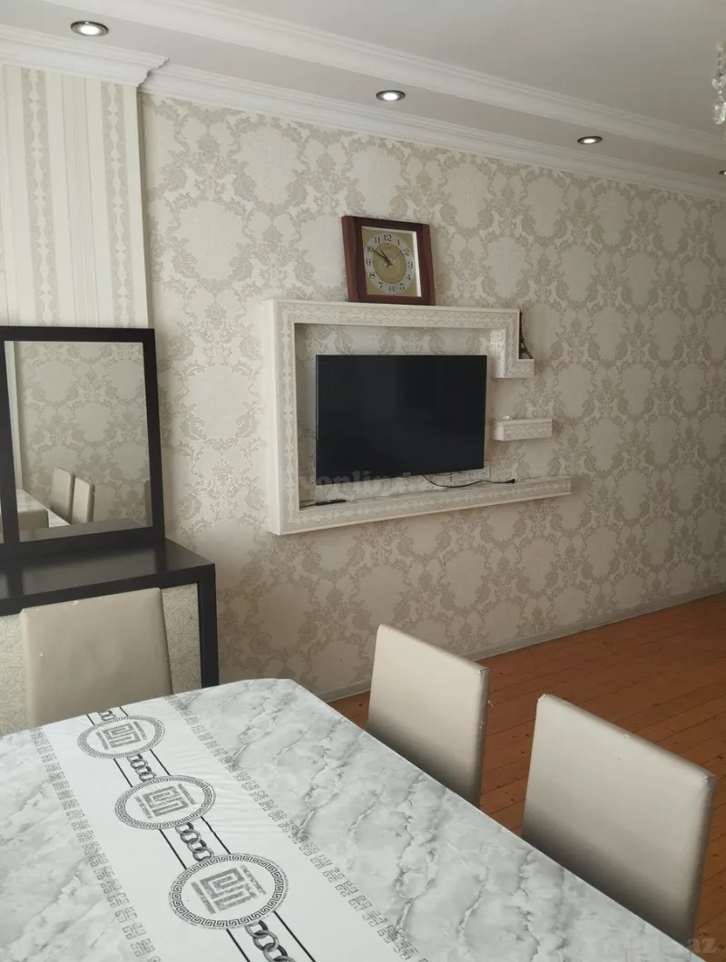 Kirayə verilir 3 otaqlı Mənzil Yeni tikili 70 m² Yeni Yasamal - şəkil 2