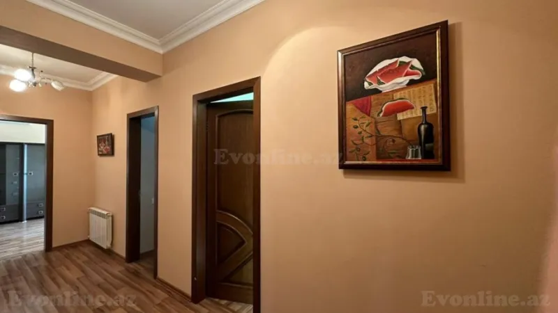 Satılır 3 otaqlı Mənzil Yeni tikili 125 m² 28 May m. - şəkil 8