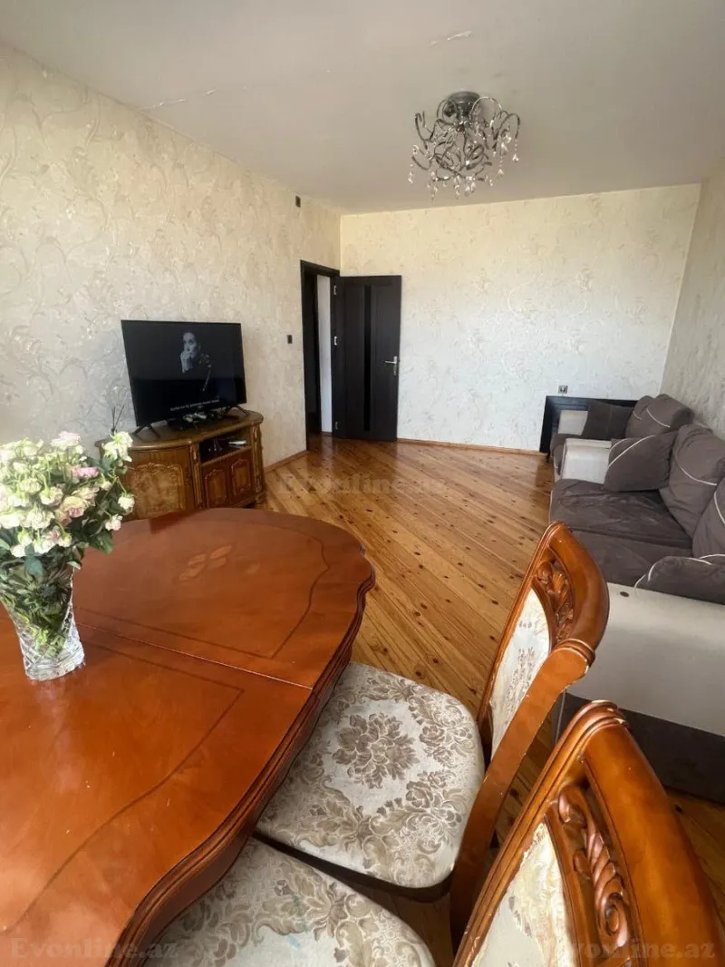 3 otaqlı Mənzil 70 m² Sumqayıt Satılır