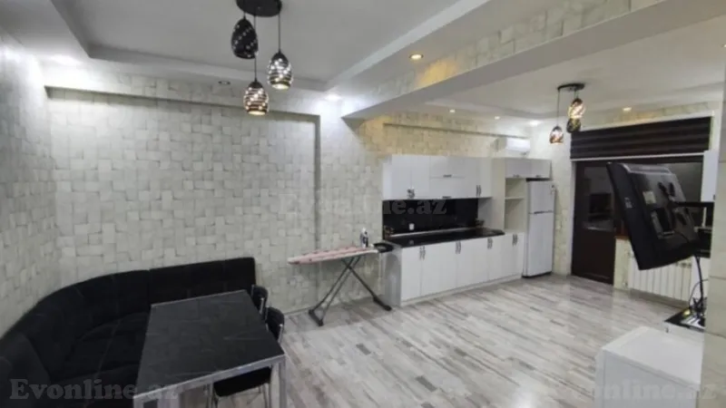 Kirayə verilir 4 otaqlı Mənzil Yeni tikili 190 m² Gənclik m. - şəkil 6