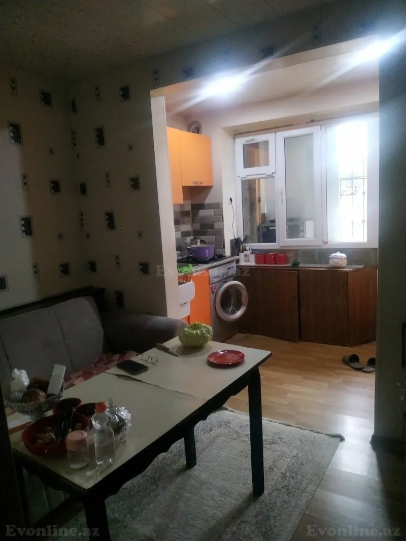 Satılır 2 otaqlı Mənzil Köhnə tikili 56 m² Əhmədli