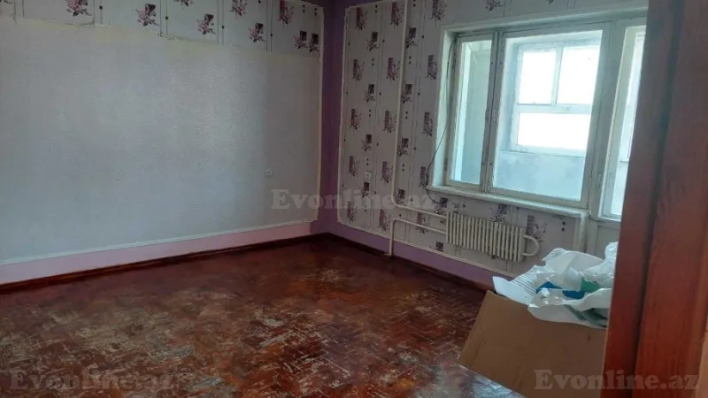 Satılır 4 otaqlı Mənzil Köhnə tikili 100 m² Xalqlar Dostluğu m. - şəkil 2