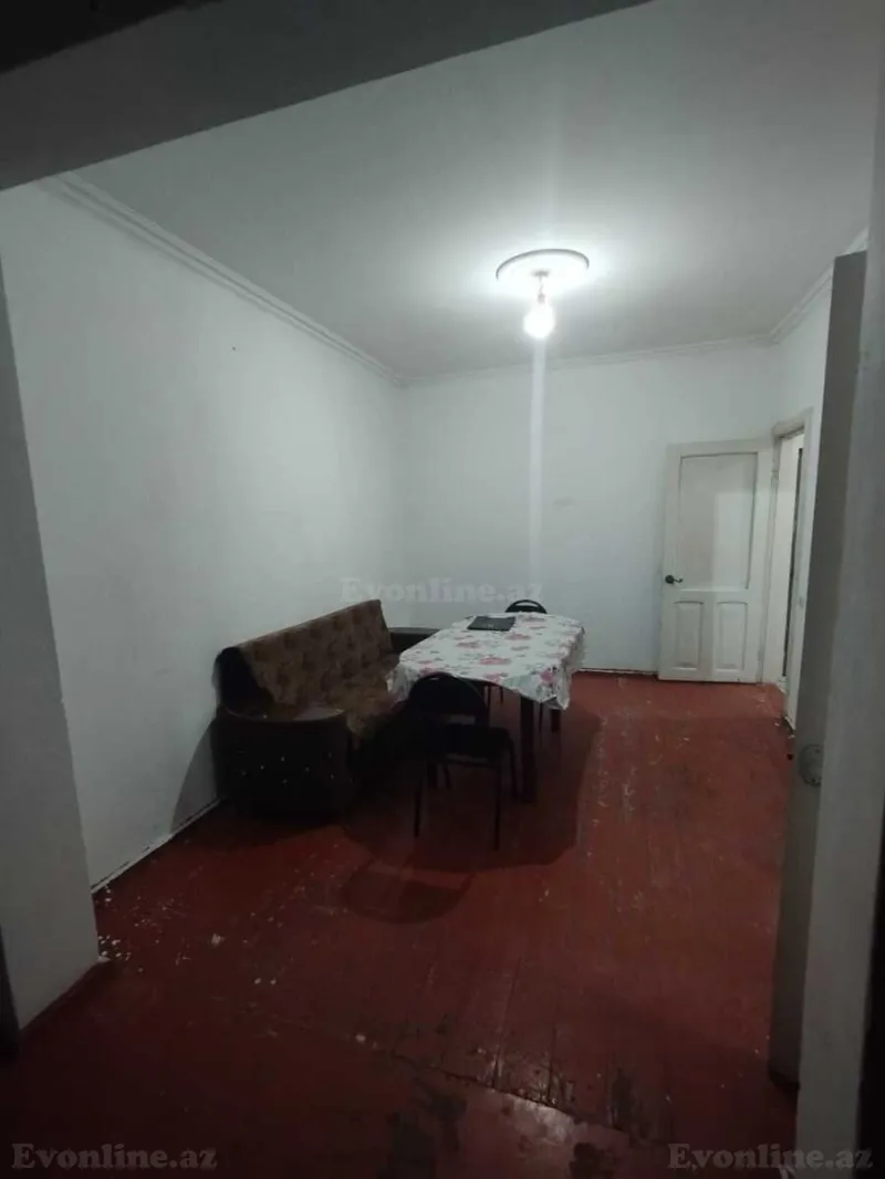 Kirayə verilir 2 otaqlı Mənzil Köhnə tikili 50 m² 1-ci mikrorayon - şəkil 2
