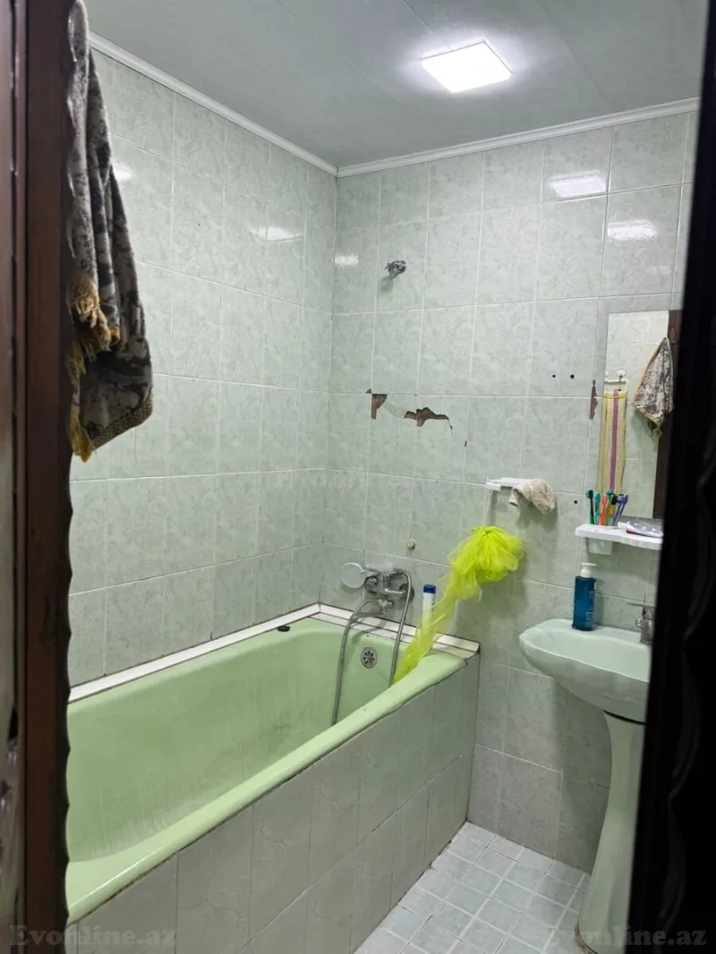 Satılır 4 otaqlı Mənzil Köhnə tikili 100 m² Yeni Yasamal - şəkil 8