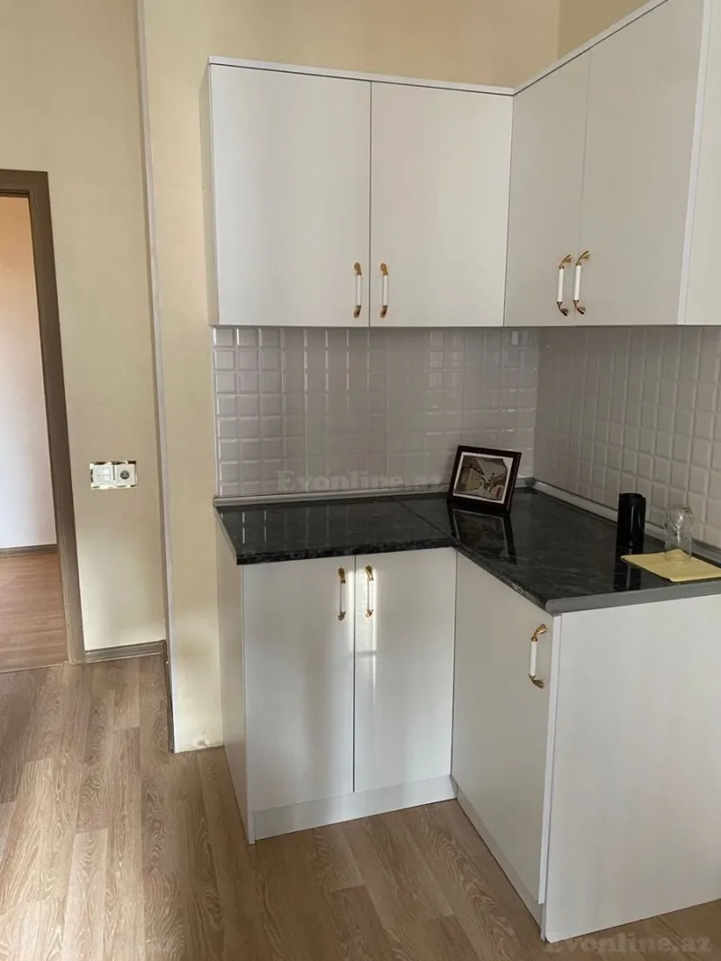 Kirayə verilir 1 otaqlı Mənzil Yeni tikili 50 m² 28 May m. - şəkil 9