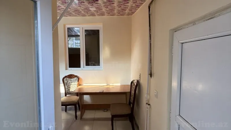 Kirayə verilir 1 otaqlı Mənzil Köhnə tikili 35 m² Əmircan - şəkil 2
