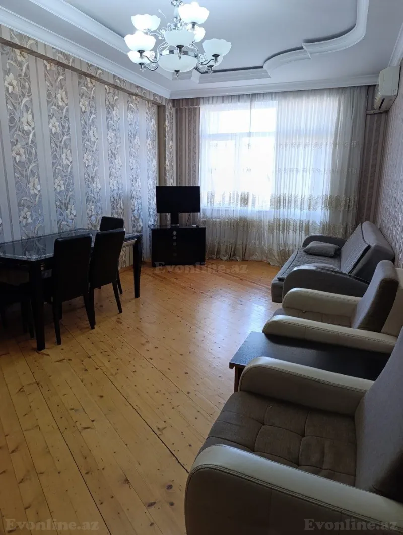 Kirayə verilir 3 otaqlı Mənzil Yeni tikili 135 m² Nəriman Nərimanov m.