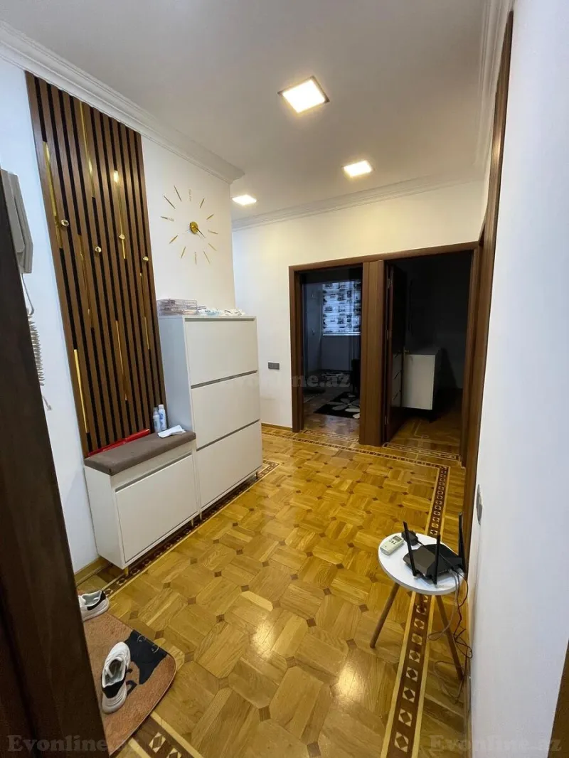 Kirayə verilir 4 otaqlı Mənzil Köhnə tikili 110 m² Xalqlar Dostluğu m. - şəkil 14