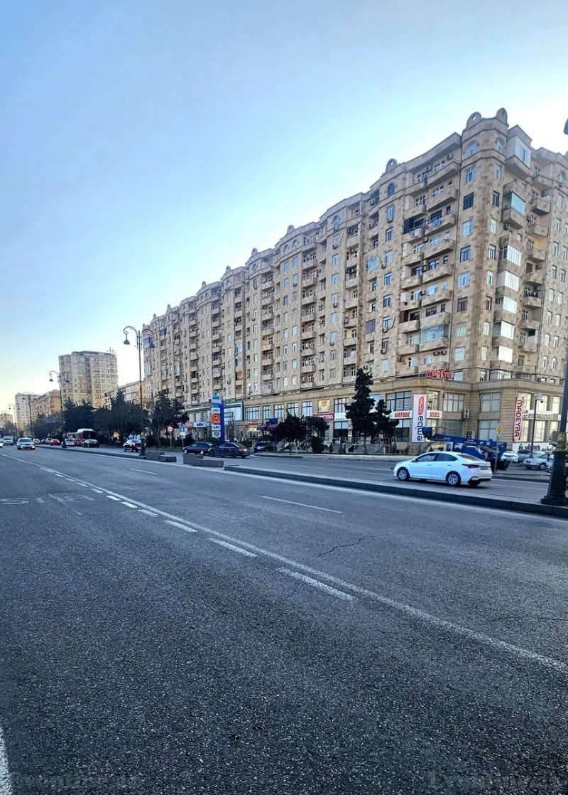 Satılır 3 otaqlı Mənzil Yeni tikili 135 m² 8-ci kilometr - şəkil 20