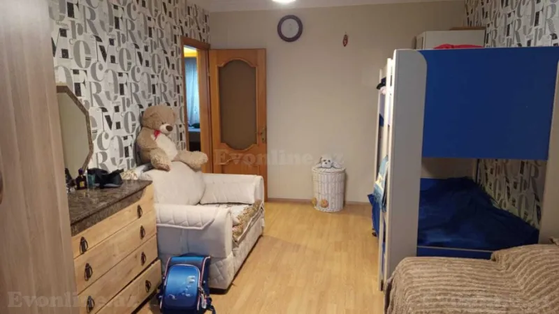 Satılır 3 otaqlı Mənzil Köhnə tikili 80 m² Memar Əcəmi m. - şəkil 6