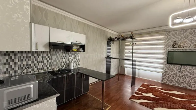 Kirayə verilir 3 otaqlı Mənzil Yeni tikili 100 m² Həzi Aslanov m. - şəkil 6