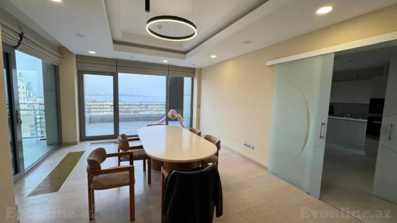 Kirayə verilir 4 otaqlı Mənzil Yeni tikili 365 m² İçərişəhər m. - şəkil 3