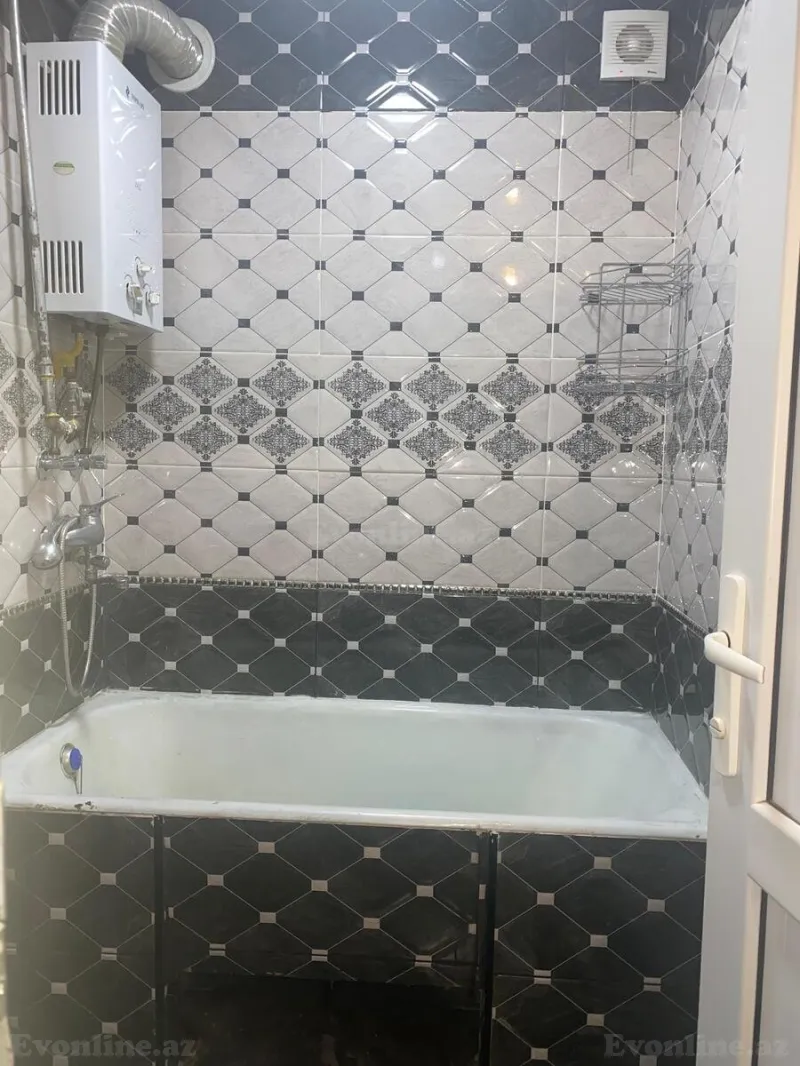 Satılır 1 otaqlı Mənzil Köhnə tikili 30.3 m² Mingəçevir - şəkil 2