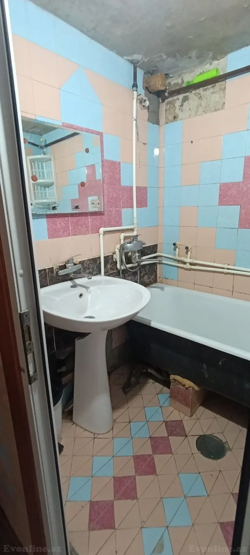 Kirayə verilir 2 otaqlı Mənzil Köhnə tikili 45 m² Abşeron r. - şəkil 12