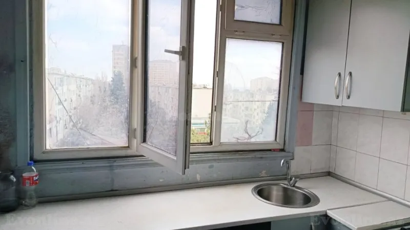 Kirayə verilir 3 otaqlı Mənzil Köhnə tikili 60 m² 20 Yanvar m. - şəkil 10