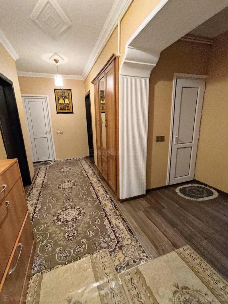 Satılır 4 otaqlı Mənzil Yeni tikili 100 m² Xətai r. - şəkil 8