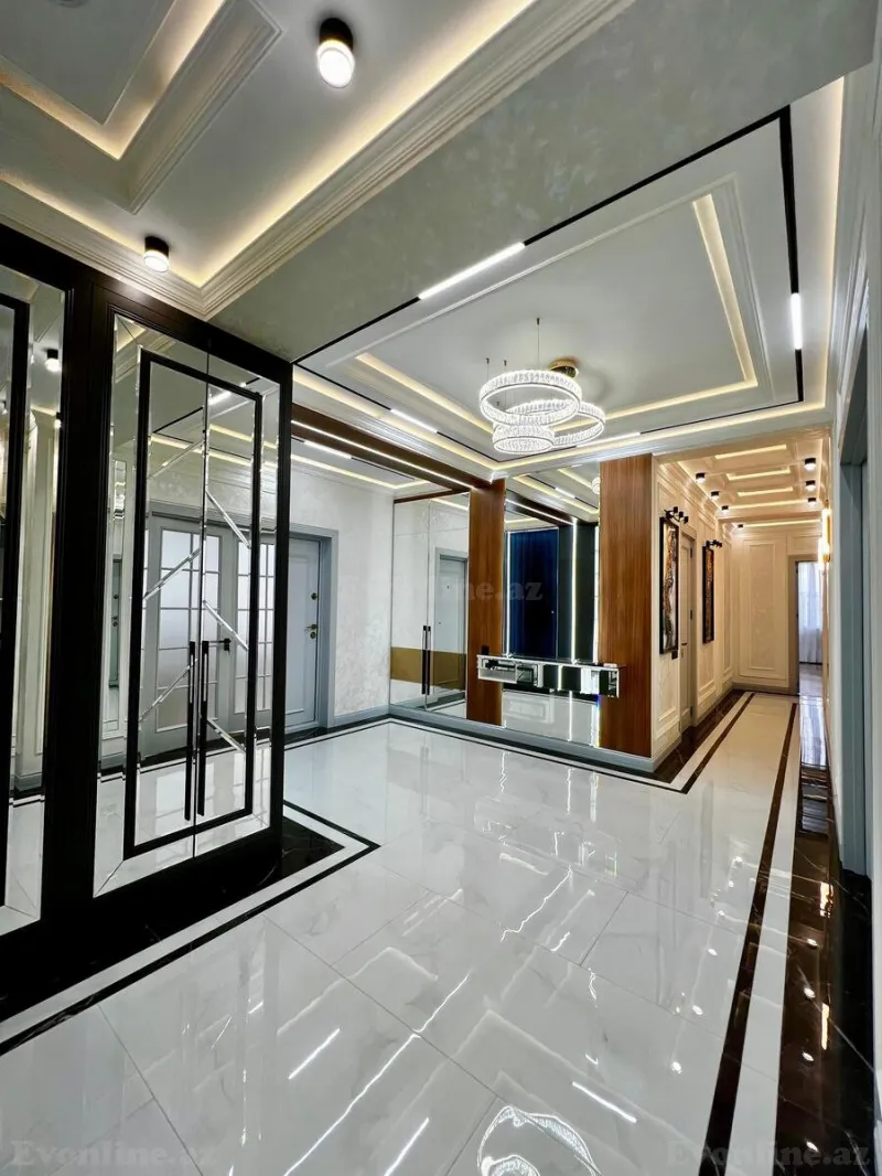 Satılır 4 otaqlı Mənzil Yeni tikili 185 m² Qara Qarayev m.