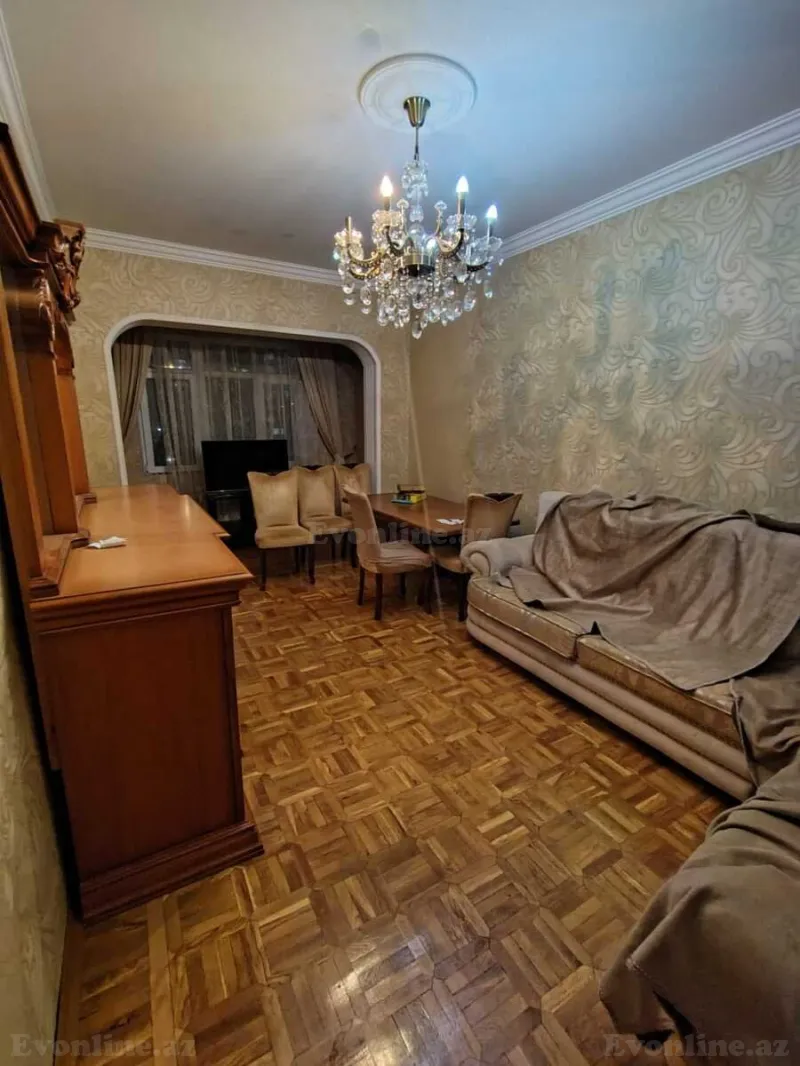 Satılır 4 otaqlı Mənzil Köhnə tikili 110 m² 9-cu mikrorayon - şəkil 2